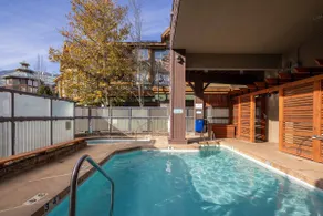 Tyndall | Luxe 2.5 bedroom | Main Whistler Village - Image 2