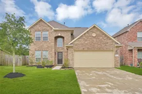 Cozy 4 bed 2.5 bath home Clean! Keyless Entry - Image 2