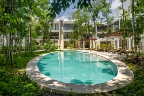 Bright Modern 2BR at TAO | Pools, Gym, Fast WiFi - Image 4