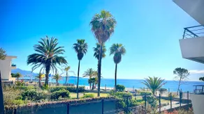SEA VIEW - Rated 5* - 2-bedroom apartment - PEARL BEACH - Parking - Image 3