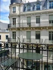 Magnolia-Pau: Superb 2-room Castle district - Image 5