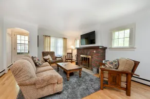 Comfy Homebase for your Upper Peninsula Getaway - Image 2