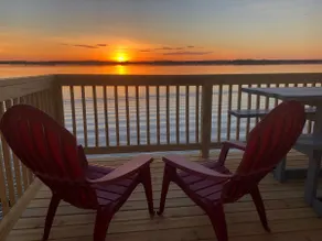 Hazel's Lookout - relax with stunning sunsets - Image 2