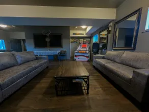 Private house w/ 7 rms & close to amenities - Image 5