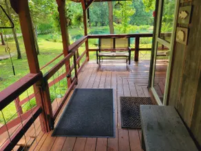 The Hunter's Cabin, a Rustic Retreat - Image 3