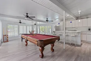 Florida Living - Image 2