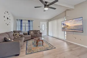 Florida Living - Image 3