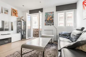 Apartment in downtown Santander - Image 3