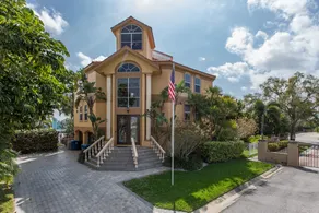 Waterfront Home - Private Marina, Piano, Roof Top - Image 3