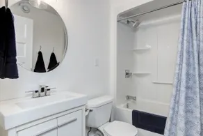 Prime Southend Brand New Executive Suite! - Image 5