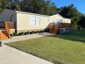 Countryside Retreat - Image 2