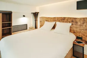 Lyon 6 Sully - T2 renovated loft-style - Cordeliers - Image 5