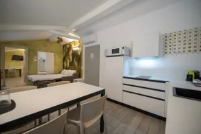 Grazioli 27 Trento apartment with parking - Image 3