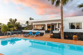 Villa Bianca - sol, lava y mar - Image 3