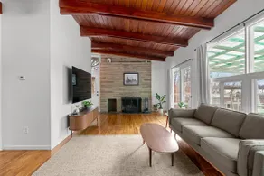 Annapolis Area Waterside Retreat - Image 5