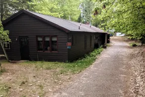 Northwoods Nirvana! Cozy Winter Cabin on Catfish Lake - Image 4