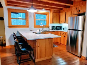 Superior Sanctuary: Refined Rustic in the Woods - Image 4
