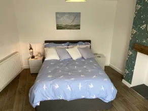 Lovely 1 bed flat 200 metres from beach - Image 2