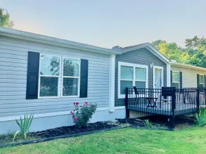 ”Lost Crab”, beautiful 3BR, big yard, private dock - Image 3