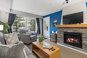 Hot Tub | Walkout Patio to River |Mountain Getaway - Image 4