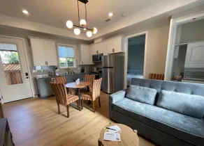 New Luxurious Home @ Center of Silicon Valley - Image 4