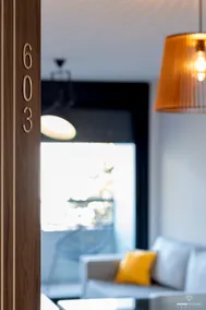 Discover an attractive and stylish apartment - Image 5
