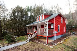 The Stargazer Farmhouse - Image 2