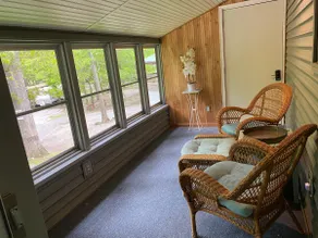 Copper Roof Cottage on Bay Creek Lake - Image 4