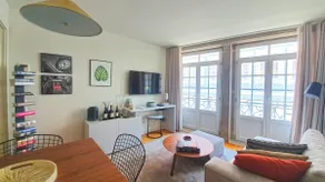 LovelyStay - Flower Stylish Apartment - Image 4