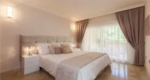 Spacious 2 bedrooms apartment in luxury complex - Image 4