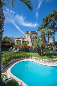 Beautiful villa with pool between sea and mountain. - Image 2