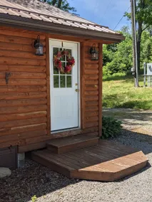 Hummingbird Cottage: cheery, cozy, rural 2 bedroom - Image 2