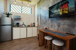 Industrial Oasis Close To The Beach - Image 3