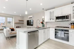 Modern Mission Beach Townhome between the Pacific and the Bay - Image 4