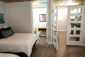 Morel Executive Suites #2 - Image 5
