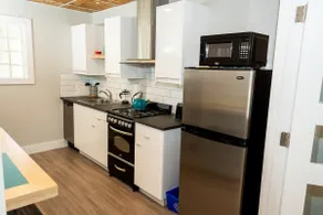 Morel Executive Suites #2 - Image 3