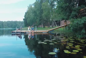 Private Lakeside Cottage with Sauna & Forest Views - Image 5