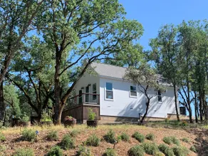 Cozy Wine Country Rental Close to Downtown Hopland - Image 3