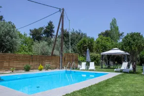 Heliopetra Villa - Image 5
