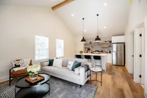 The Remy Cottage near wedding venues & breweries - Image 4