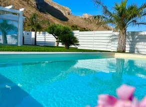 Golden Holiday Mare Villa with Pool - Image 2