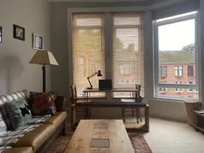 Lovely 2 Bedroom with Riverside Views Pet Friendly - Image 3