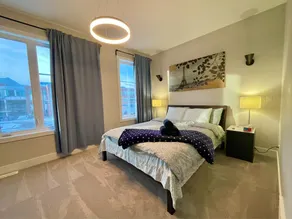 LUXURY PRIVATE 3 BDR HOME w/ 1700sq+, AC in DT - Image 2