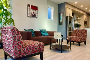 LUXURY PRIVATE 3 BDR HOME w/ 1700sq+, AC in DT - Image 5