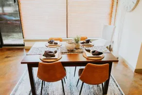 Stunning townhouse on quiet street in Springfield! - Image 5