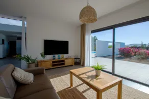 Heated & Shared Pool VILLA MATRIANA 36A, North Shore Villas - Image 4