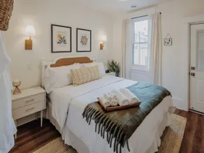DWELL Aparthotels - Craftsman House 2 (2 Bedroom) - Image 5