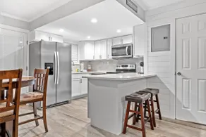 Newly Renovated 💎 By the Beach 🏖 - Image 3