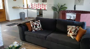 Pleasant country cottage in a quiet location - Image 2