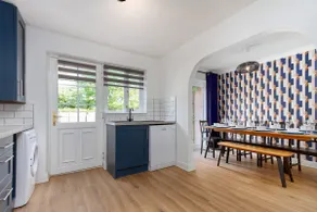 Modern home, perfect Lytham location, sleeps 10! - Image 5